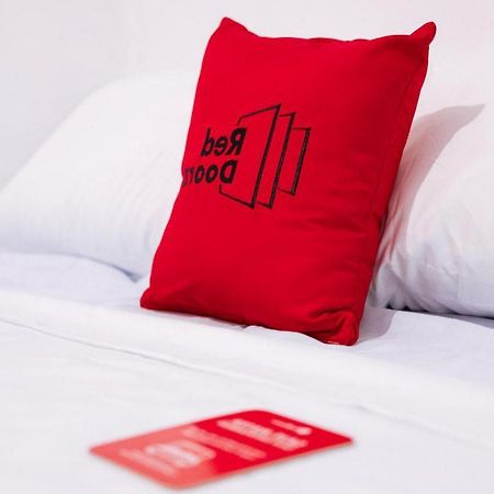 Reddoorz Plus Near Deli Park Mall Μεντάν Εξωτερικό φωτογραφία