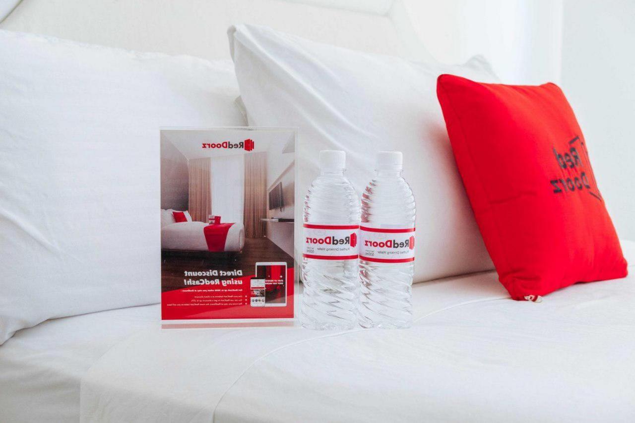 Reddoorz Plus Near Deli Park Mall Μεντάν Εξωτερικό φωτογραφία